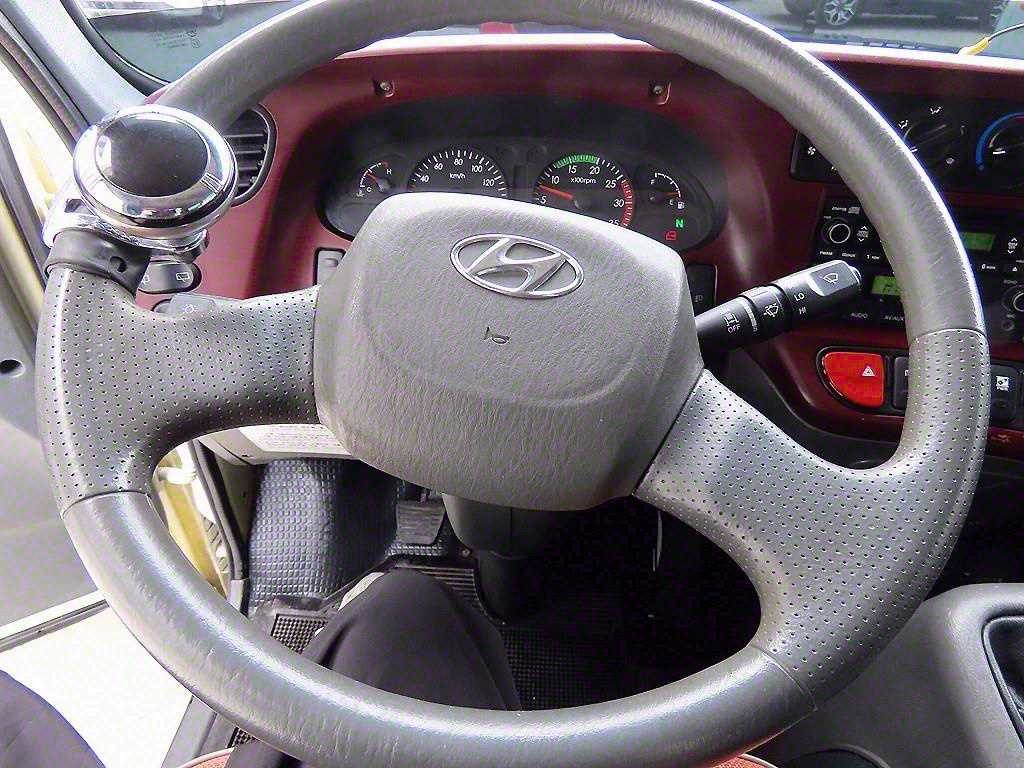 현대 뉴카운티 25인승 롱바디 SUP - 이미지 8