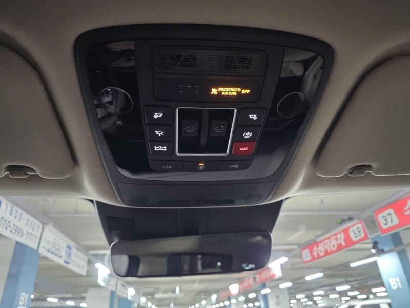 기아 더 뉴카니발(KA4) 7인승 가솔린 시그니처 그래비티 - 이미지 18