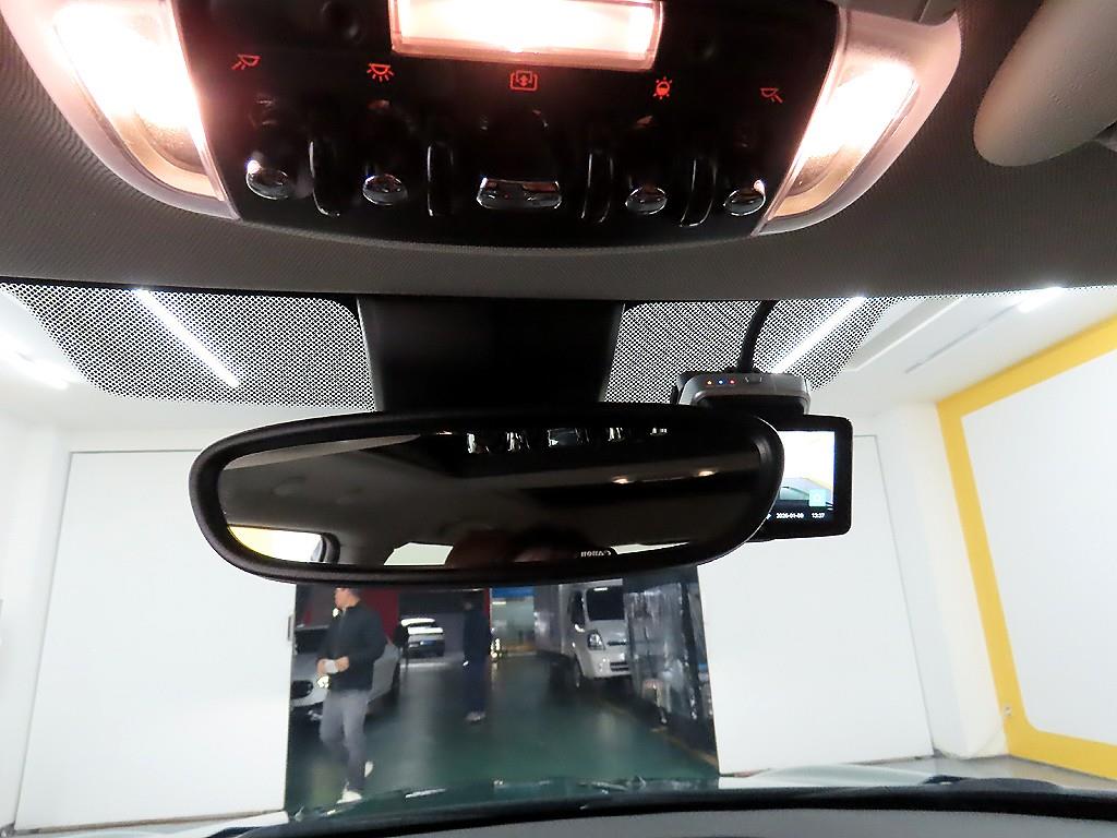 미니 쿠퍼(3세대) 5도어 2.0 S 클래식 - 이미지 18