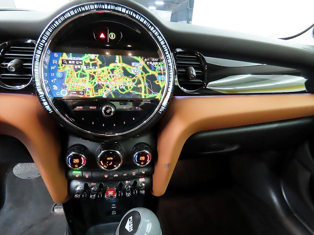 미니 쿠퍼(3세대) 5도어 2.0 S 클래식 - 이미지 20