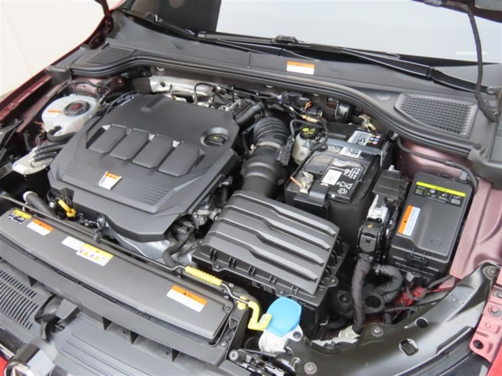 폭스바겐 골프(8세대) 2.0 TDI 프리미엄 - 이미지 4