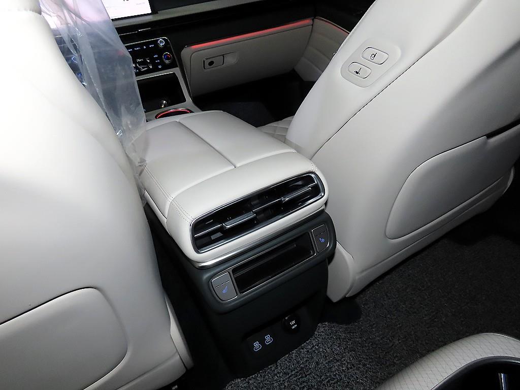 제네시스 뉴 GV80 2.5 가솔린 AWD 기본형 - 이미지 18