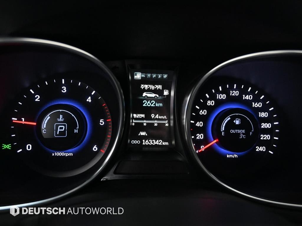 현대 맥스크루즈 디젤 R2.2 2WD 익스클루시브 스페셜 - 이미지 16