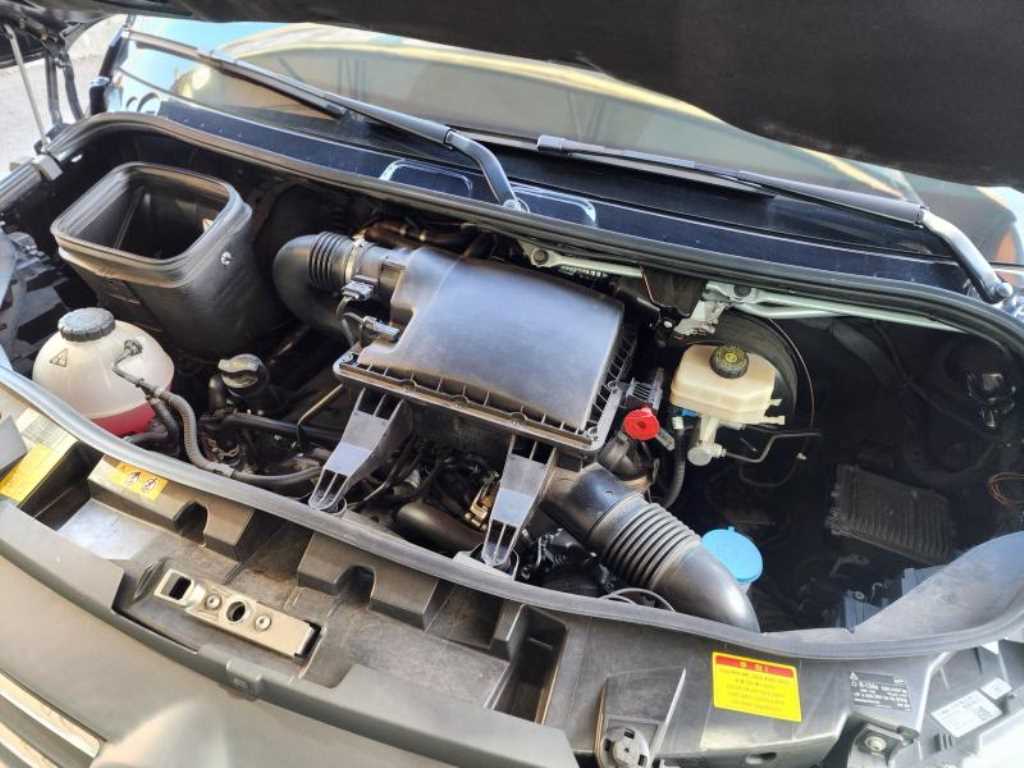 벤츠 스프린터(3세대) 519 CDI 롱바디 VIP 13인승 - 이미지 13