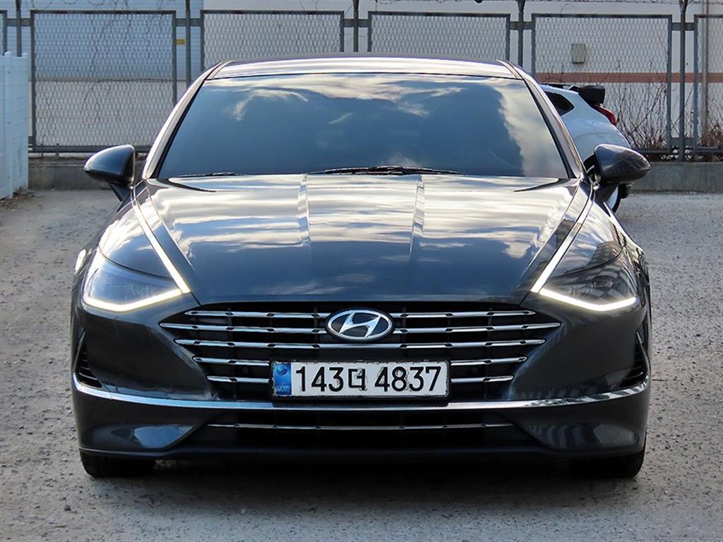 현대 쏘나타(DN8) 하이브리드 2.0 HEV 프리미엄 패밀리 - 이미지 3