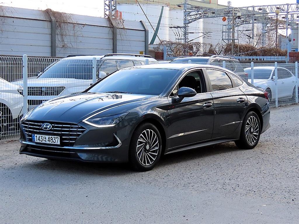 현대 쏘나타(DN8) 하이브리드 2.0 HEV 프리미엄 패밀리 - 이미지 14