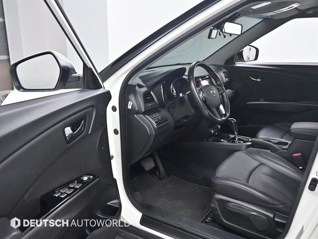 KG모빌리티(쌍용) 티볼리 에어 디젤 4WD IX - 이미지 11