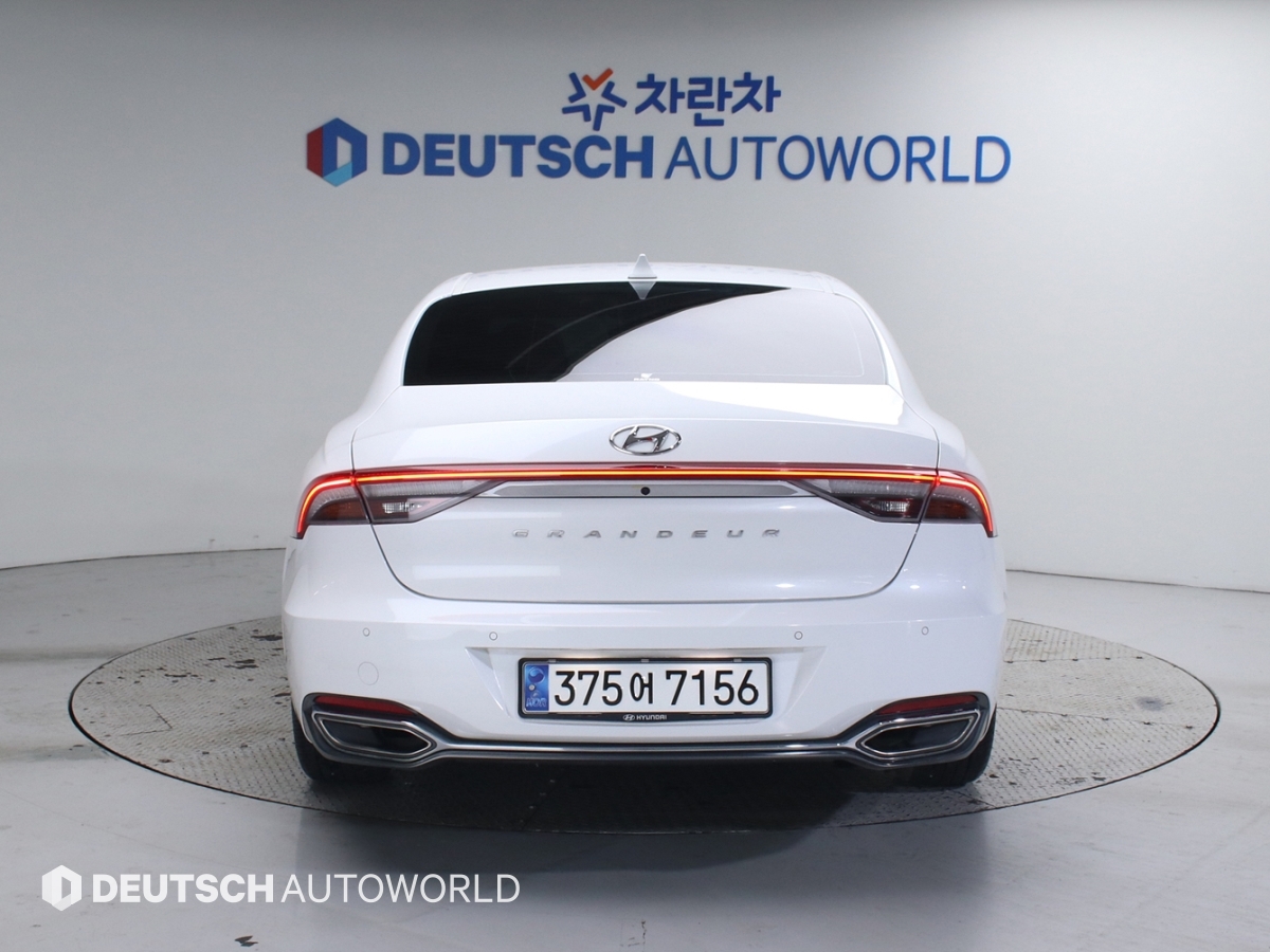 현대 더 뉴그랜저IG 가솔린 2.5 프리미엄 초이스 - 이미지 17
