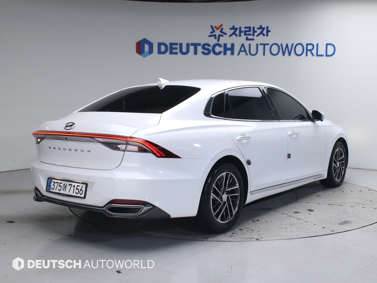 현대 더 뉴그랜저IG 가솔린 2.5 프리미엄 초이스 - 이미지 10