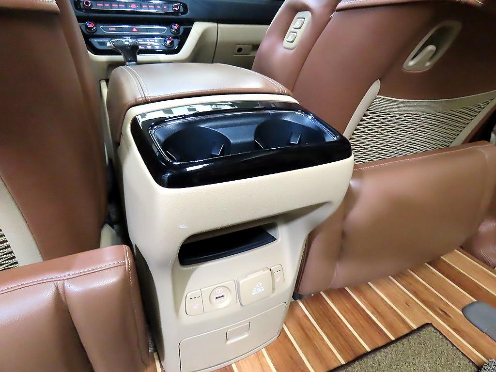 기아 올 뉴카니발 9인승 가솔린 노블레스 - 이미지 9