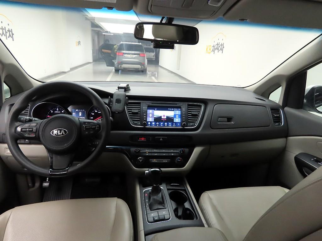 기아 올 뉴카니발 11인승 디젤 디럭스 - 이미지 18