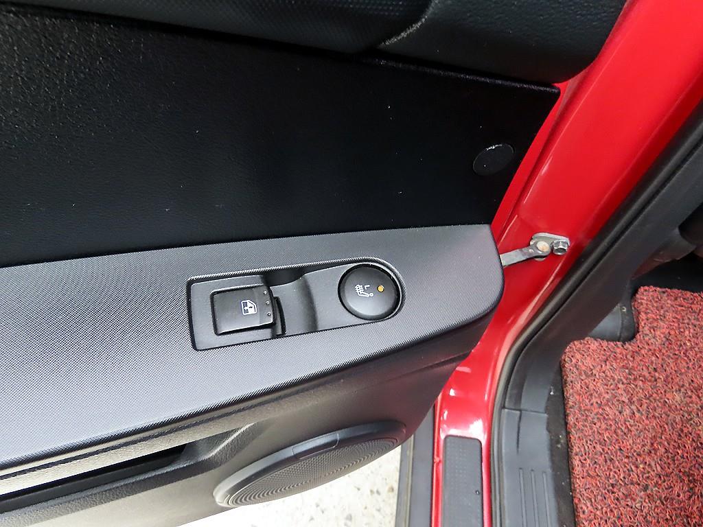 KG모빌리티(쌍용) 코란도 스포츠 CX7 4WD 패션 - 이미지 7