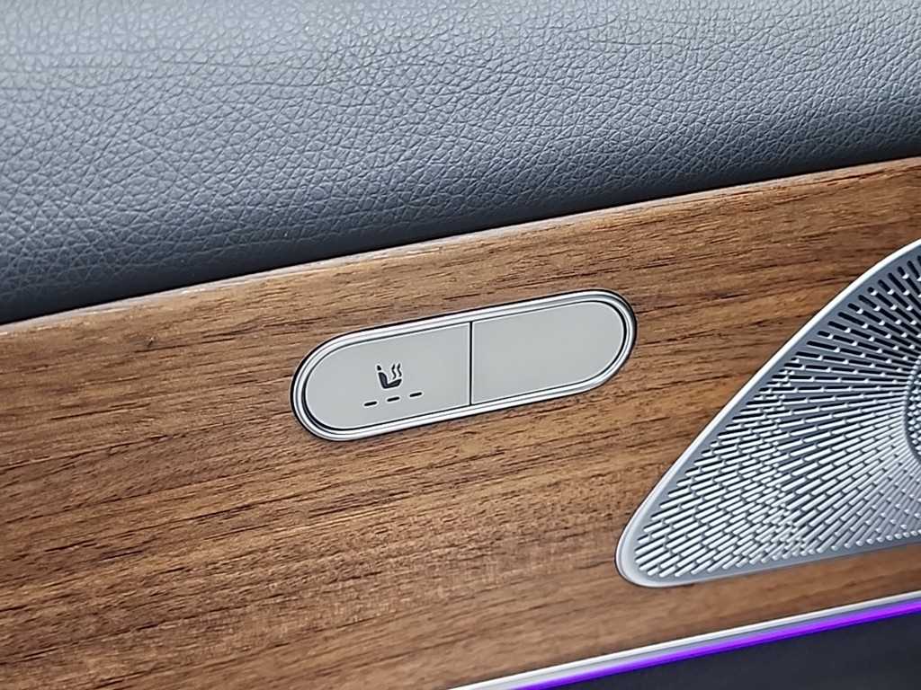 벤츠 GLE클래스(4세대) GLE 350e 4매틱 쿠페 - 이미지 3