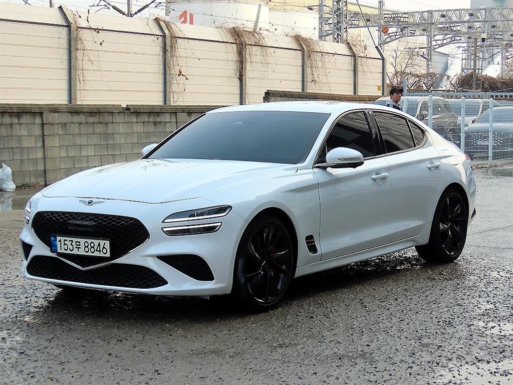 제네시스 더 뉴G70 가솔린 2.0T 2WD 스포츠 패키지 - 이미지 14