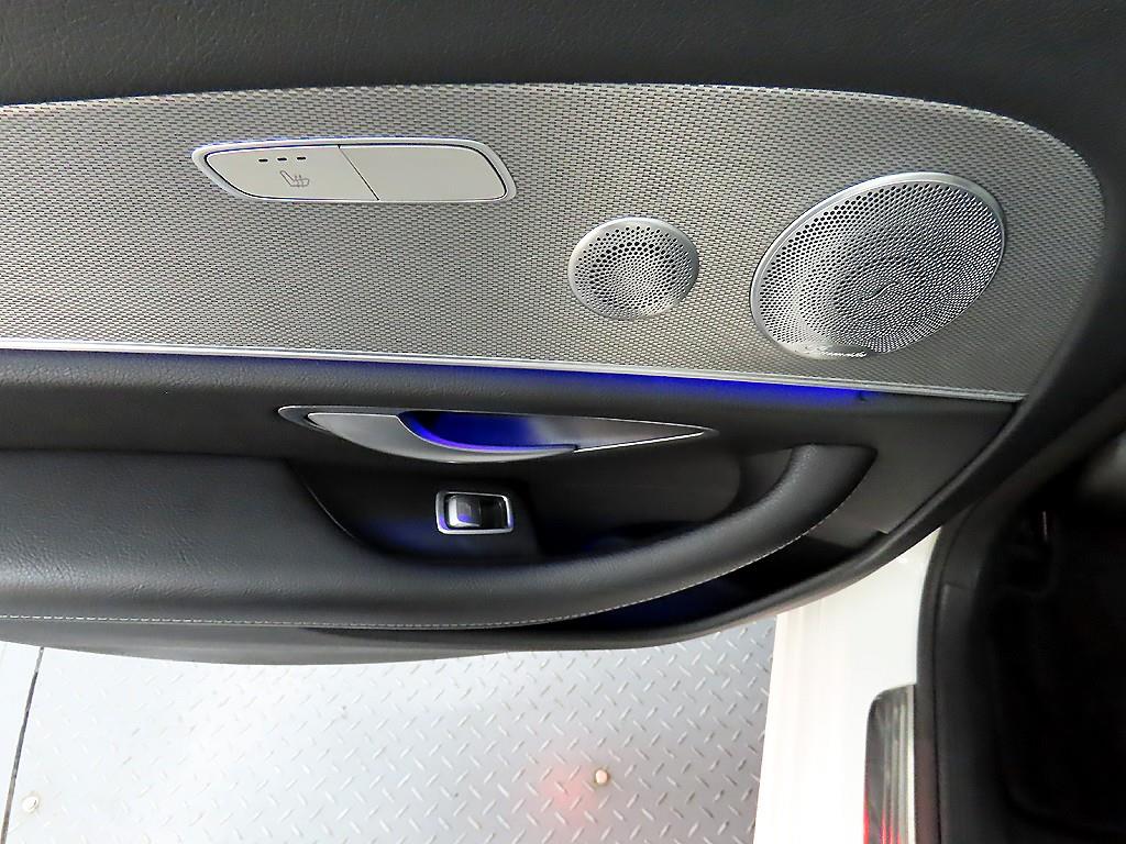 벤츠 E클래스(5세대) E300 아방가르드 나이트팩 - 이미지 16