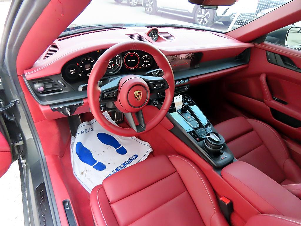 포르쉐 911(992) 카레라 4 카브리올레 GTS - 이미지 8