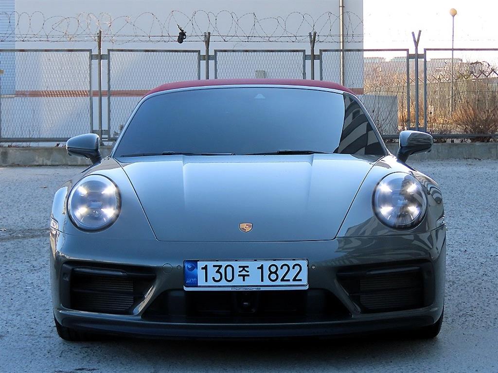 포르쉐 911(992) 카레라 4 카브리올레 GTS - 이미지 17