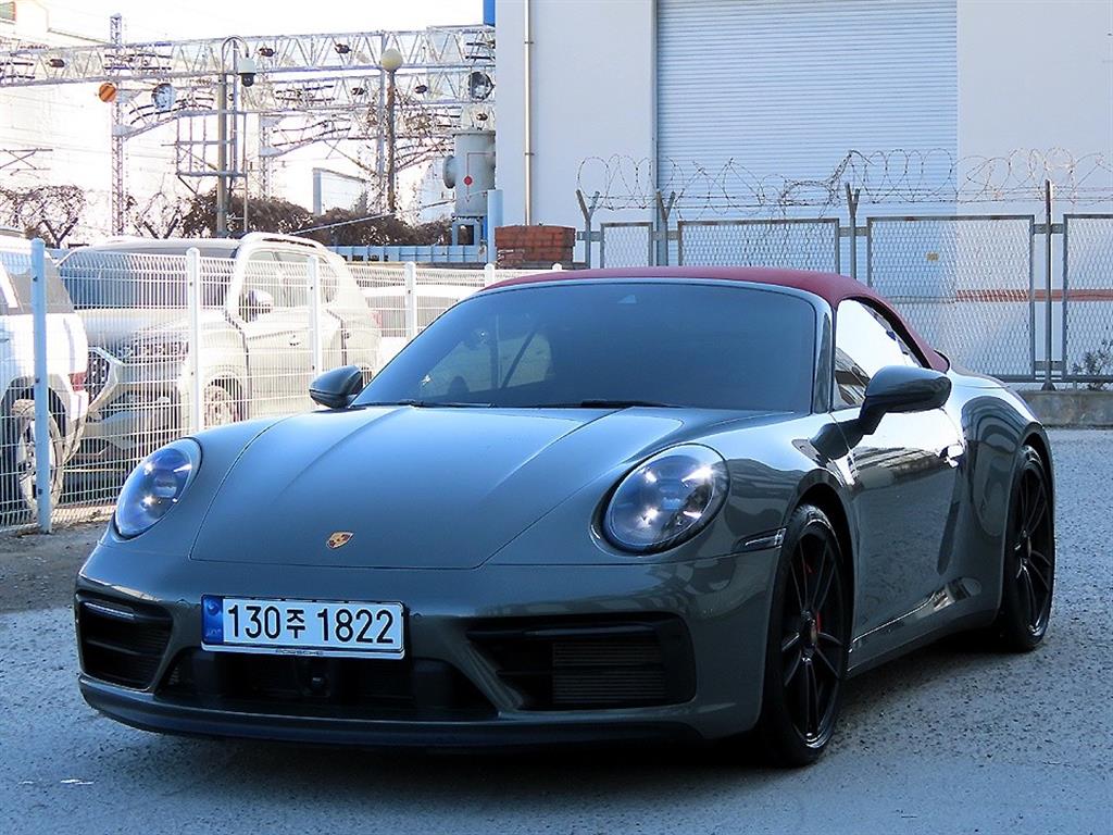 포르쉐 911(992) 카레라 4 카브리올레 GTS - 이미지 12