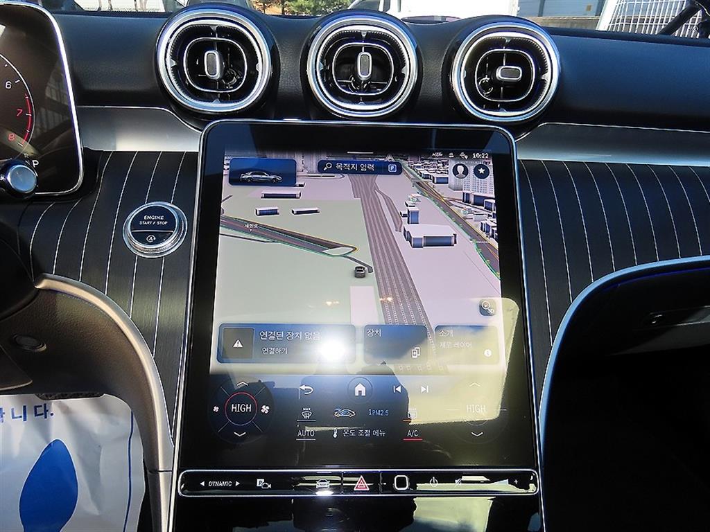 벤츠 C클래스(5세대) C200 아방가르드 - 이미지 2