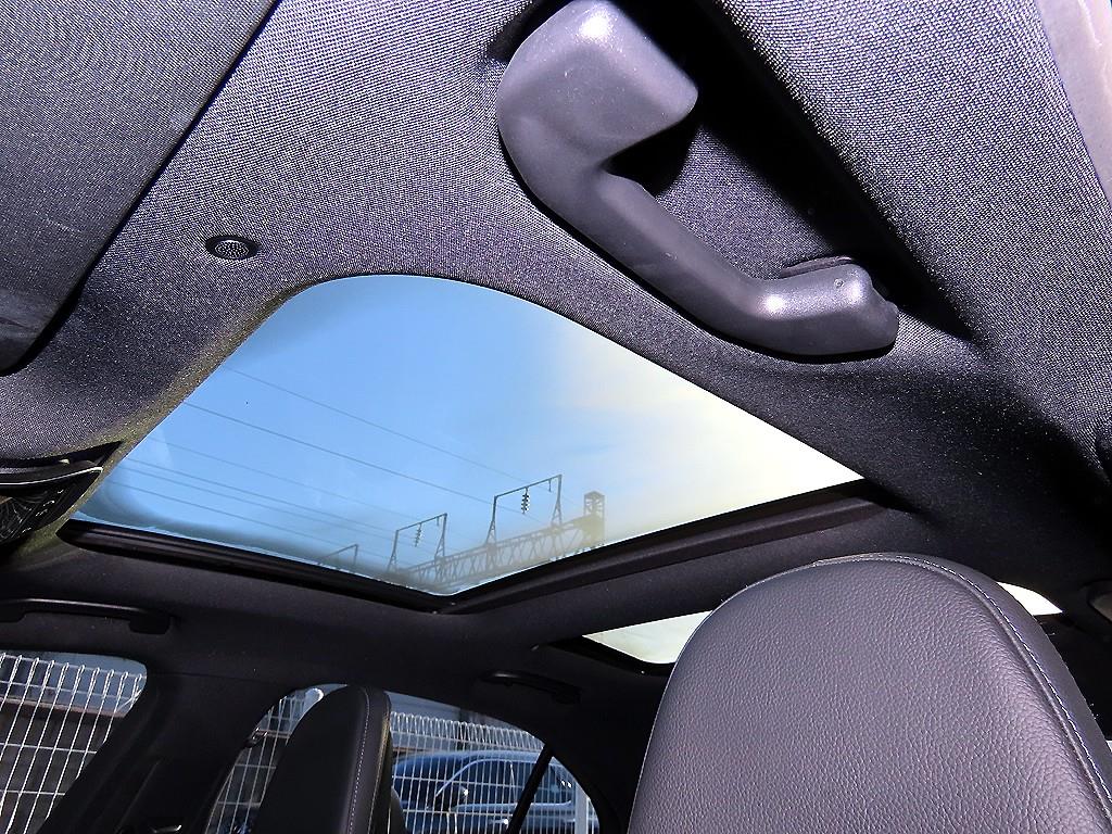 벤츠 C클래스(5세대) C200 아방가르드 - 이미지 9