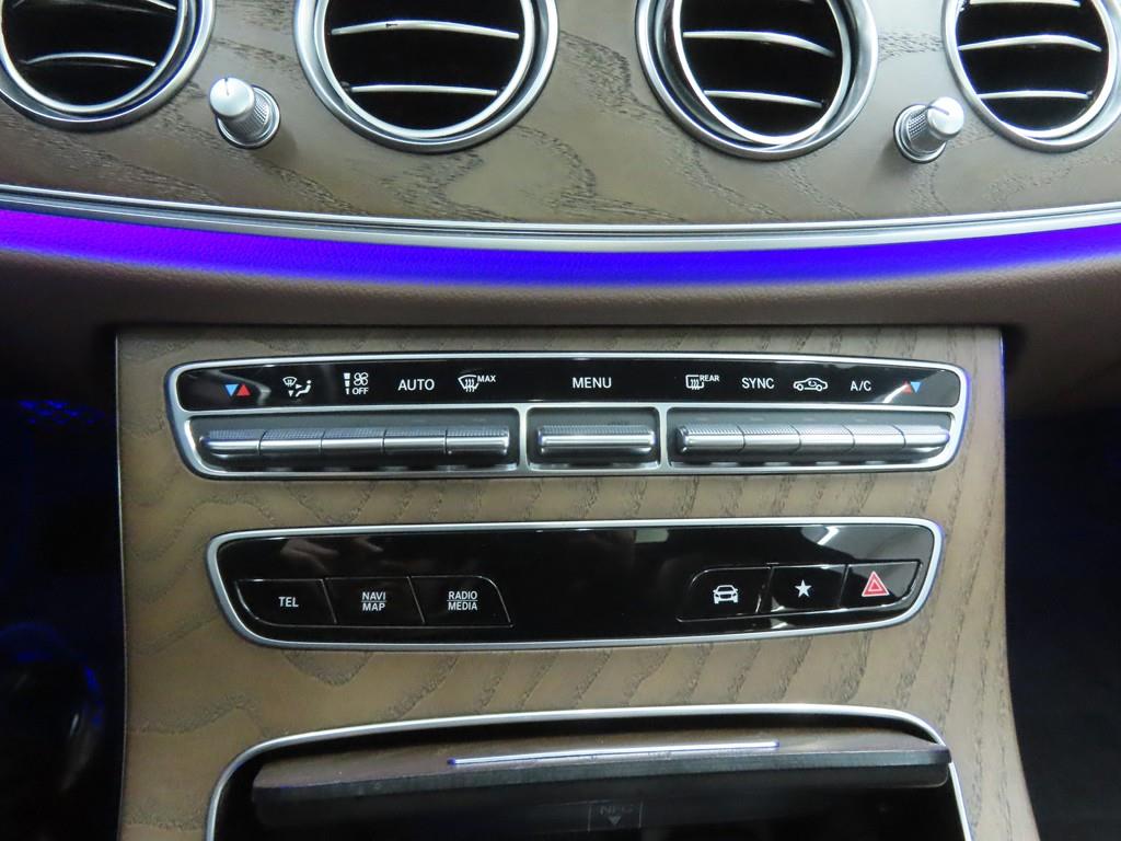 벤츠 E클래스(5세대) E250 익스클루시브 - 이미지 3