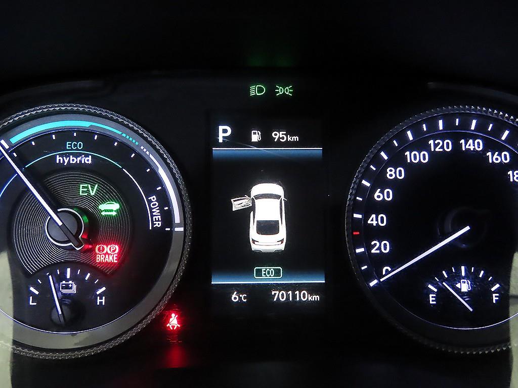 현대 쏘나타(DN8) 하이브리드 2.0 HEV 프리미엄 플러스 - 이미지 20