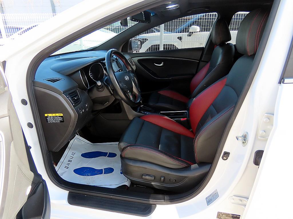 현대 더 뉴i30 2.0 GDi D스펙 - 이미지 7