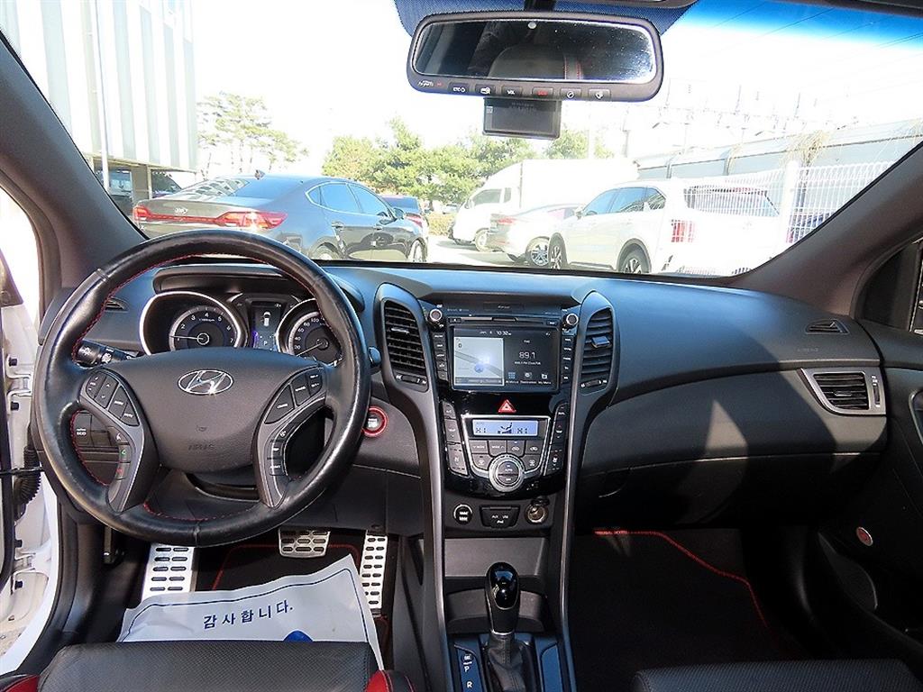 현대 더 뉴i30 2.0 GDi D스펙