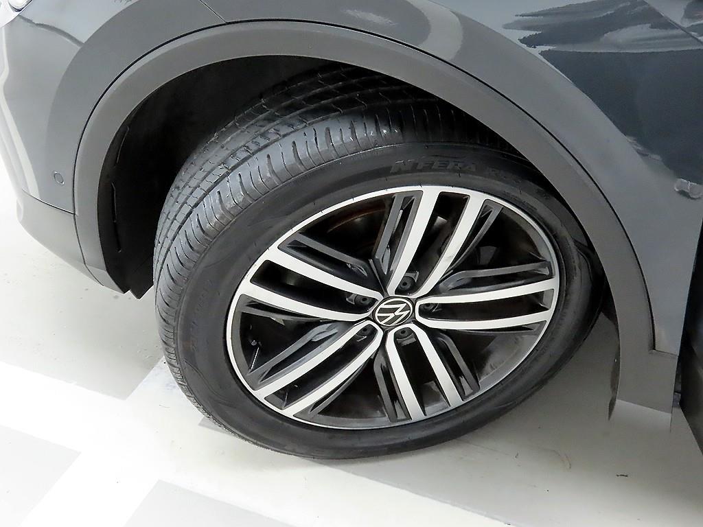 폭스바겐 티구안(2세대) 2.0 TDI 프레스티지 - 이미지 8