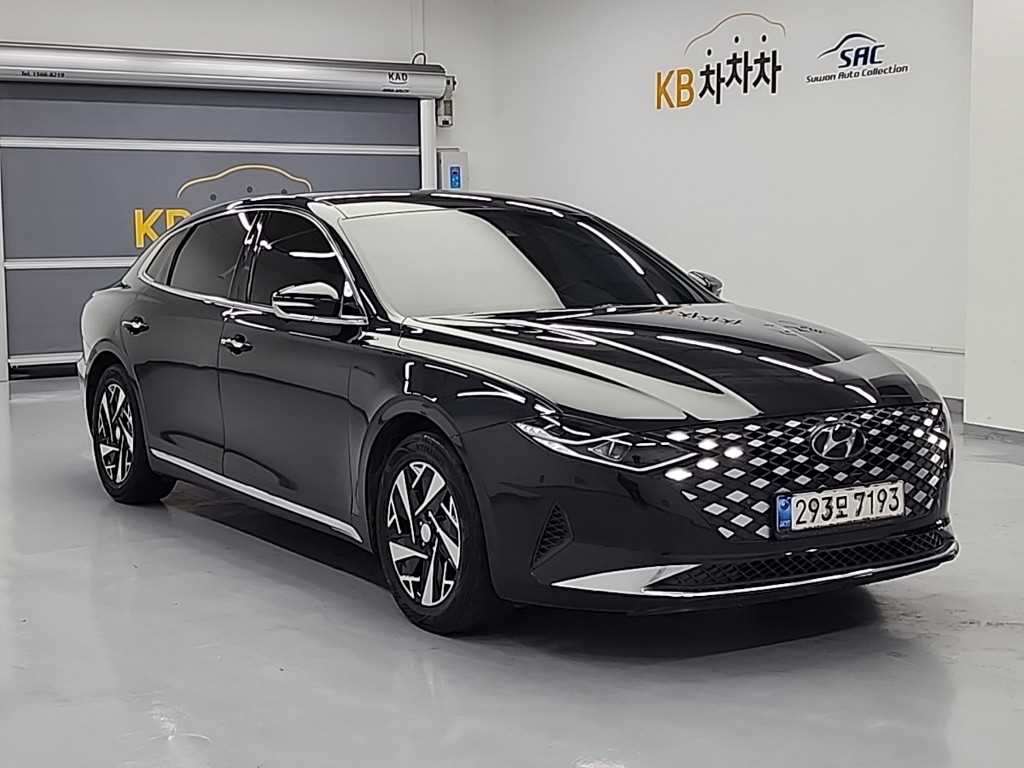 현대 더 뉴그랜저IG 하이브리드 2.4 HEV 프리미엄 초이스 - 이미지 18