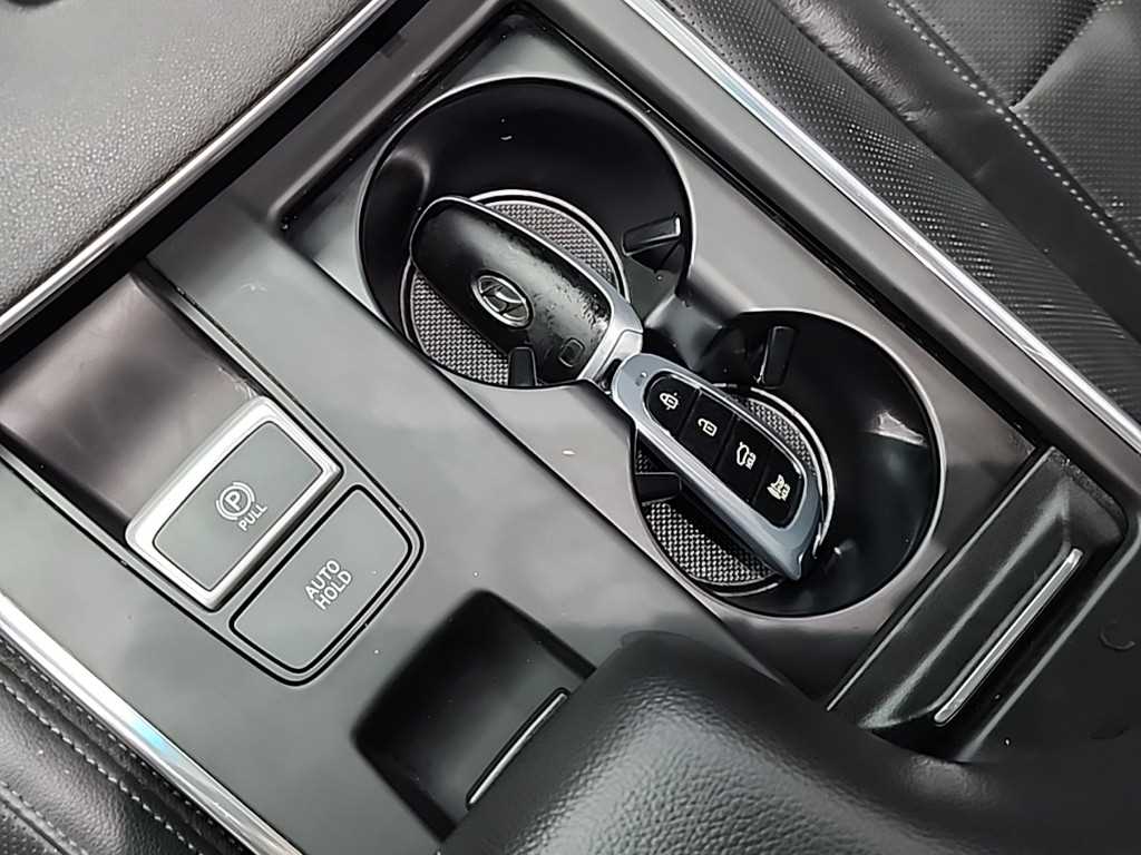 현대 더 뉴그랜저IG 하이브리드 2.4 HEV 프리미엄 초이스 - 이미지 15