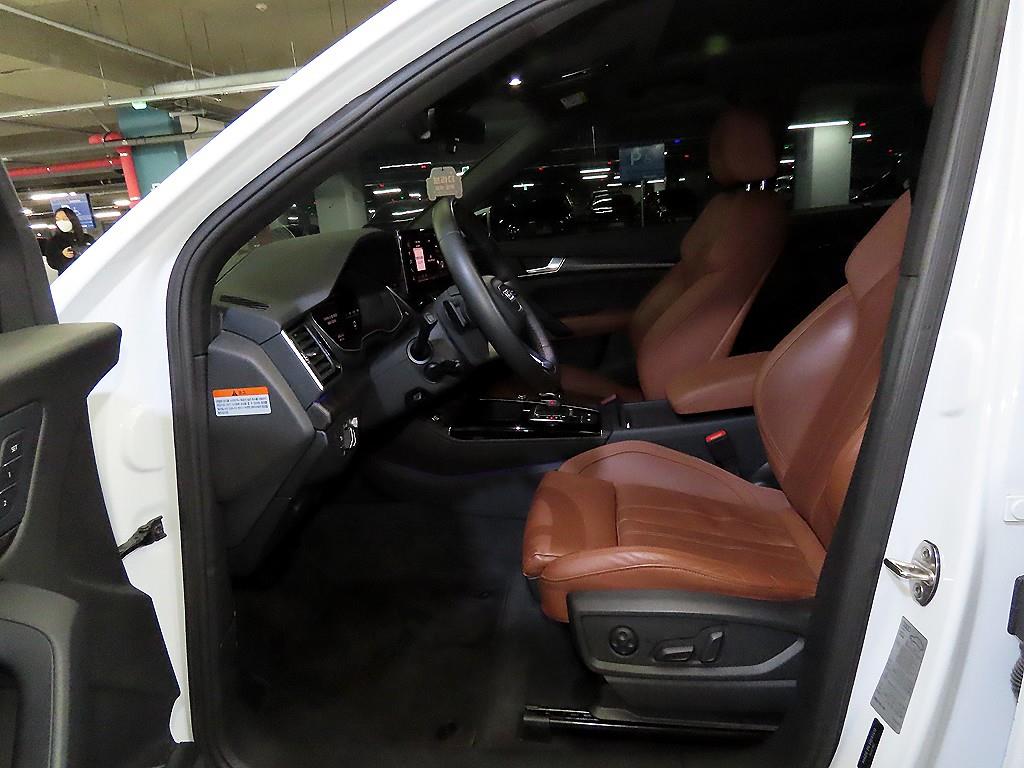 아우디 Q5(2세대) 40 TDI 콰트로 스포트백 프리미엄 - 이미지 19