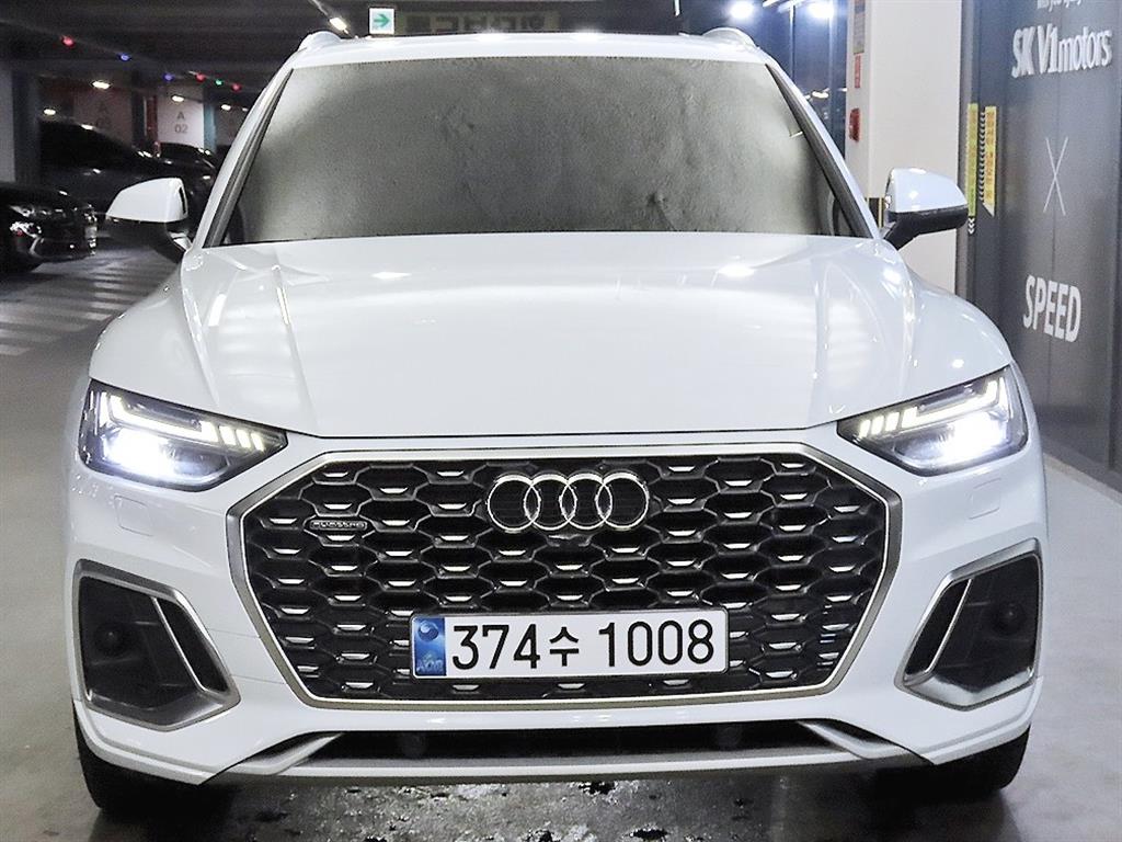 아우디 Q5(2세대) 40 TDI 콰트로 스포트백 프리미엄