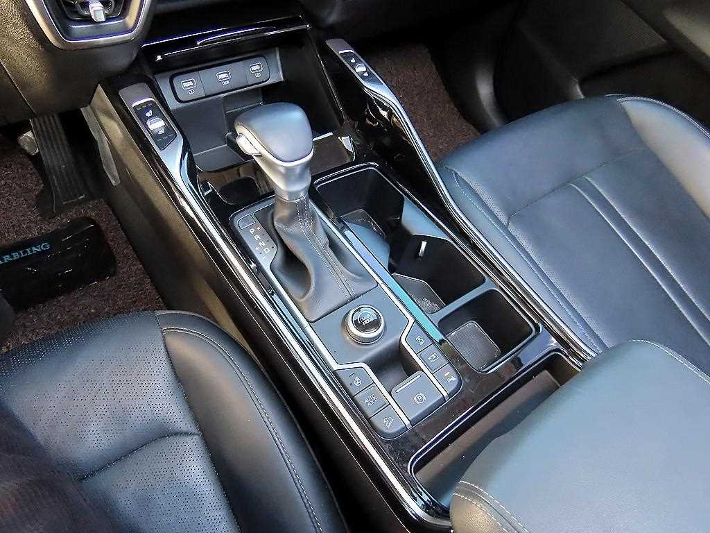 기아 신형쏘렌토(MQ4) 2.2 디젤 2WD 프레스티지 - 이미지 4