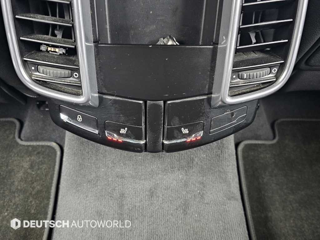 포르쉐 카이엔(2세대) 디젤 3.0 - 이미지 20