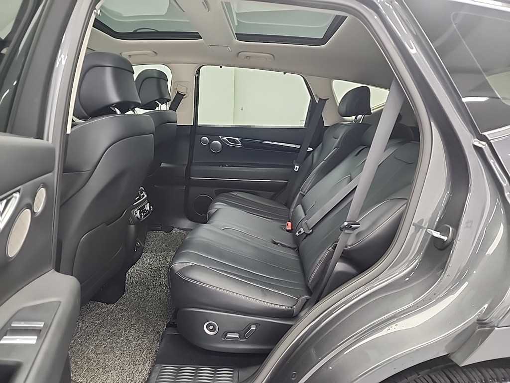 제네시스 GV80 2.5 가솔린 AWD 기본형 - 이미지 16