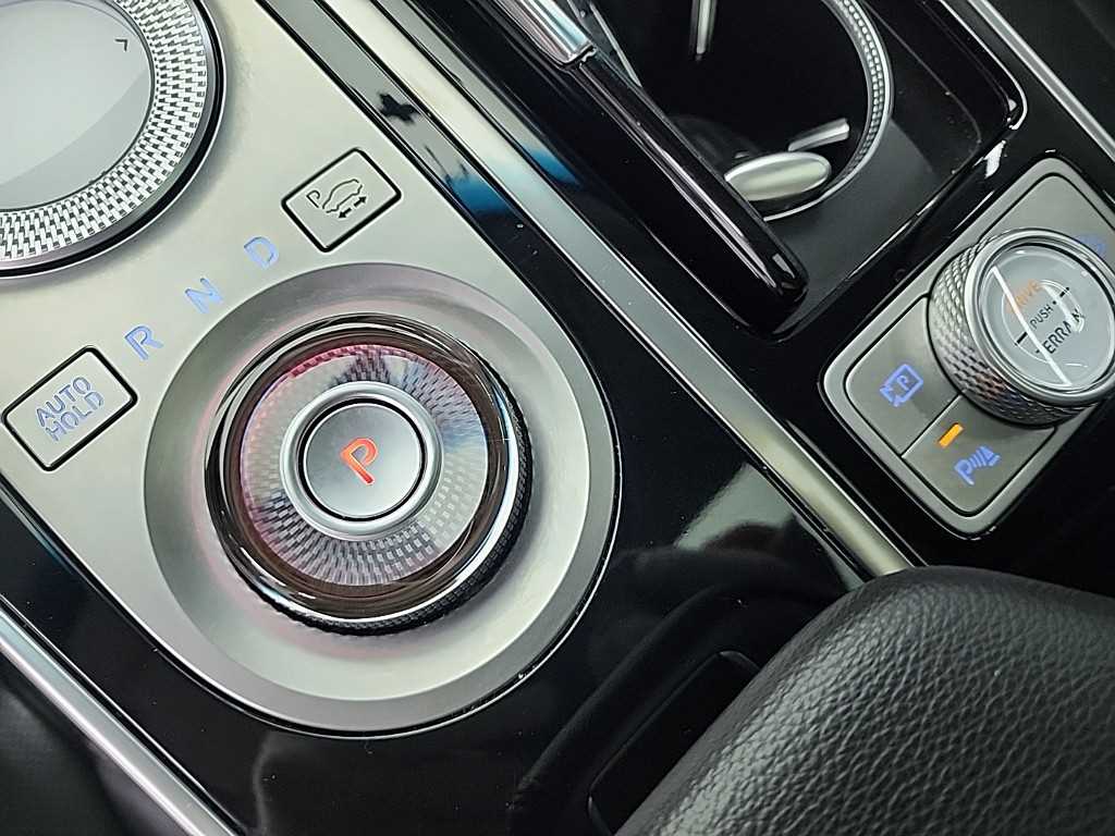 제네시스 GV80 2.5 가솔린 AWD 기본형 - 이미지 3