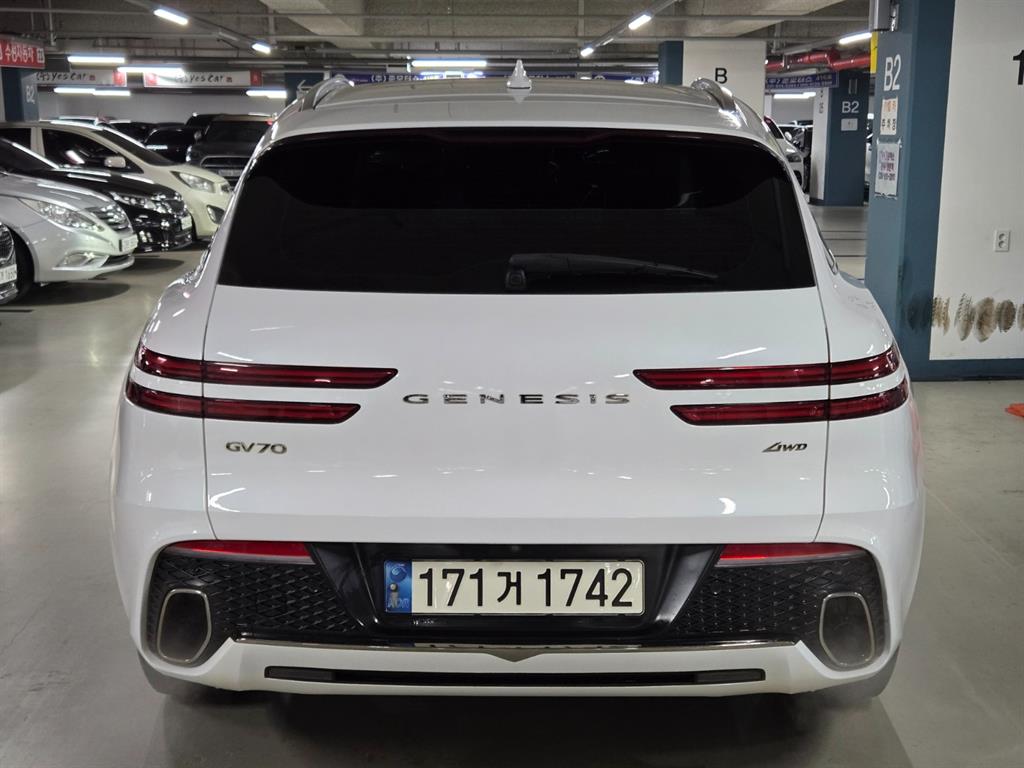 제네시스 GV70 2.5T AWD 기본형 - 이미지 9