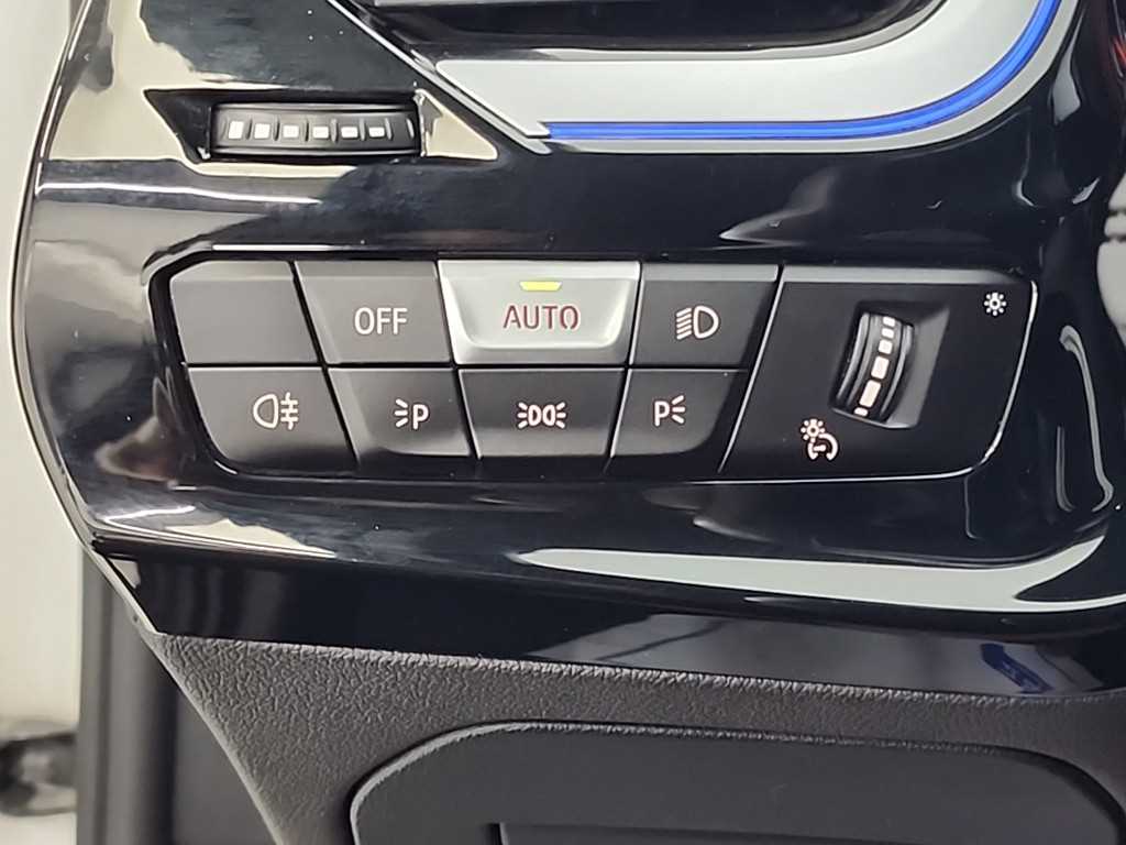 BMW Z4(3세대) 20i sDrive M 스포츠팩 - 이미지 8