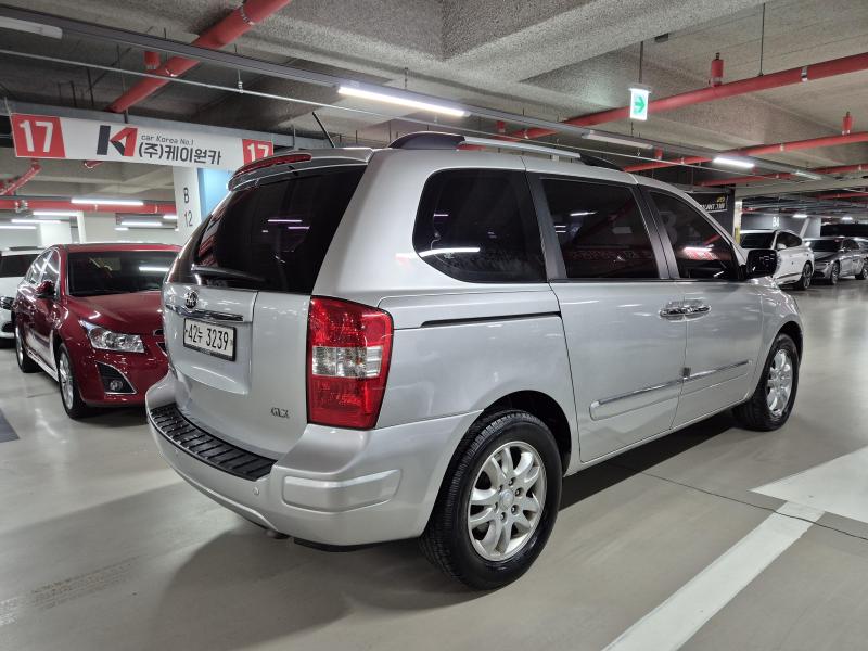기아 카니발 R 9인승 디젤 GLX 최고급형 - 이미지 17