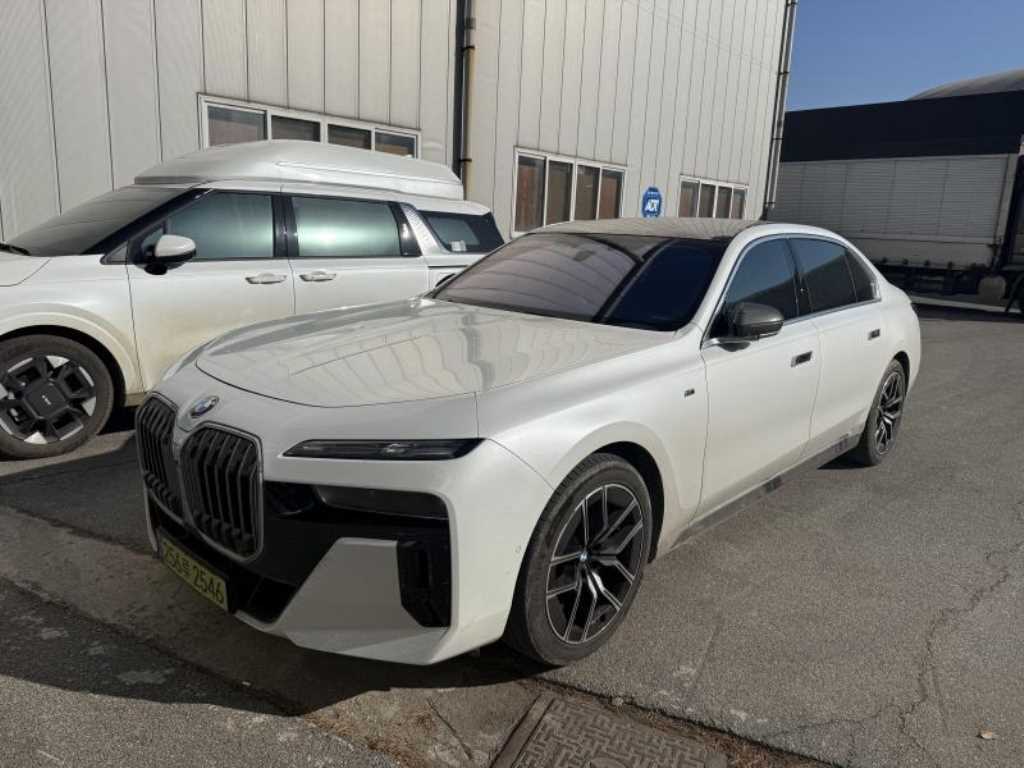 BMW 7시리즈(7세대) 740d xDrive M 스포츠 - 이미지 6