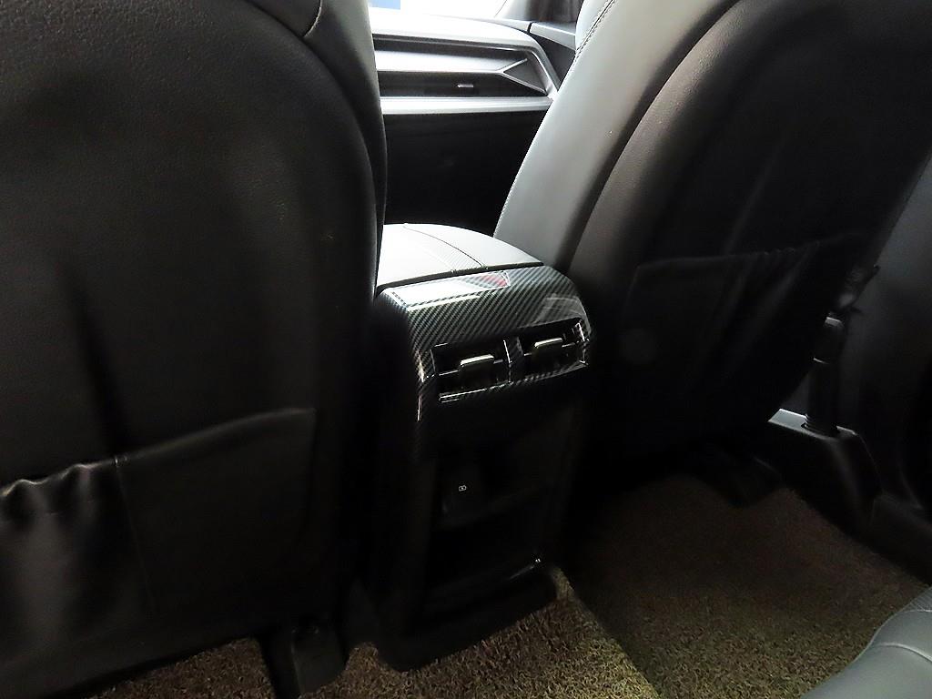 KG모빌리티(쌍용) 토레스 1.5 GDI-T 2WD T5 - 이미지 6