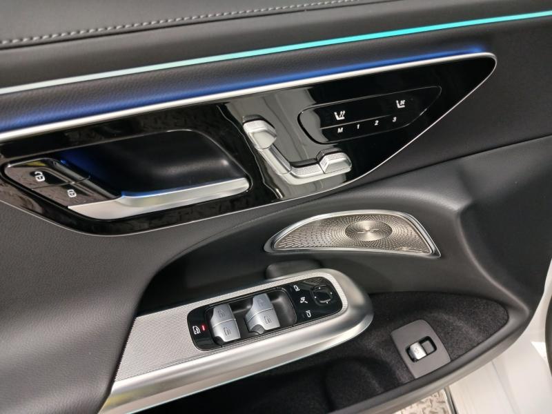 벤츠 E클래스(6세대) E300 4매틱 AMG 라인 - 이미지 6