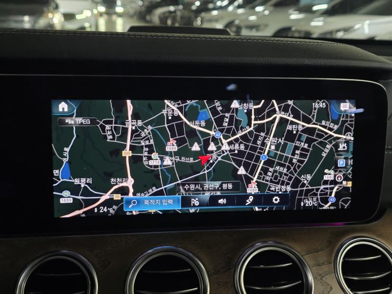 벤츠 E클래스(5세대) E250 익스클루시브 - 이미지 12