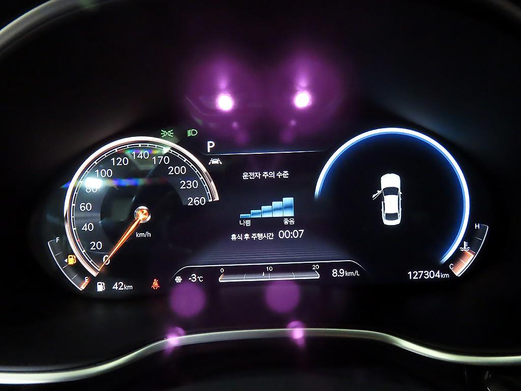 제네시스 더 올뉴G80 가솔린 2.5 2WD 기본형 - 이미지 16