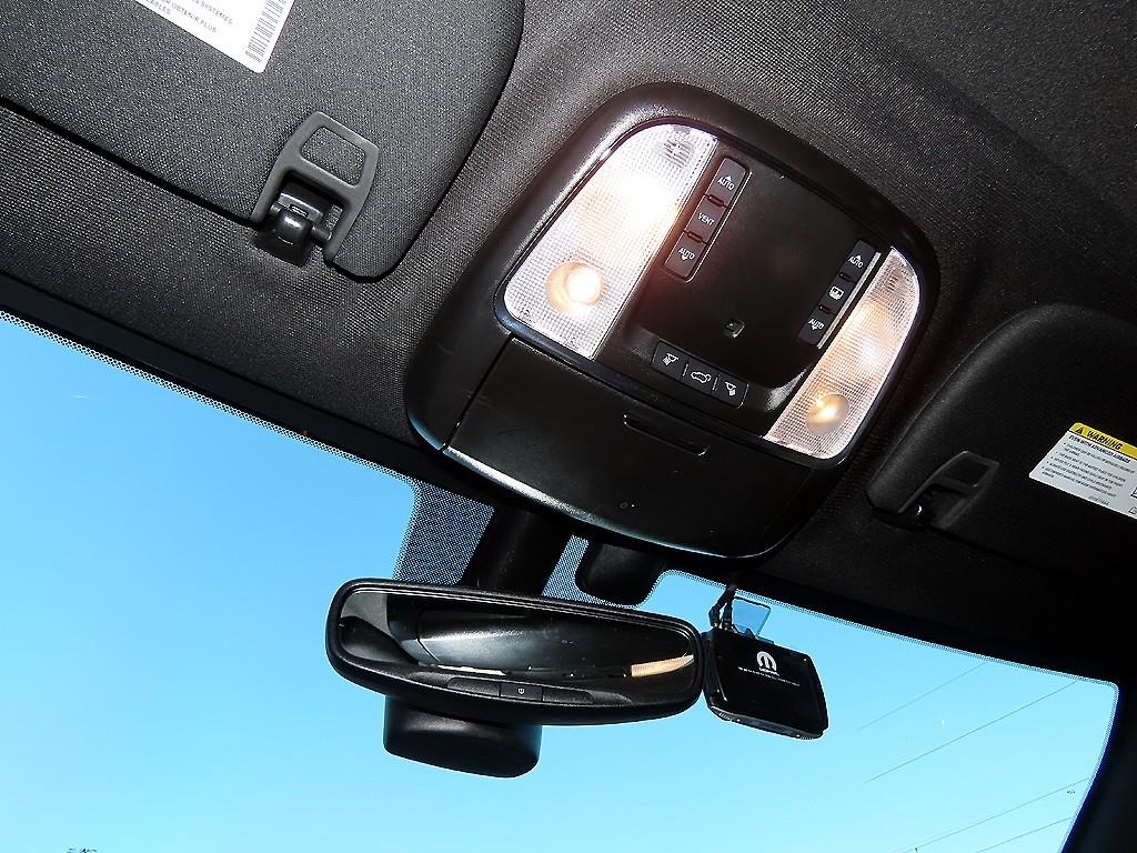 지프 그랜드 체로키(WK2) 3.6 V6 - 이미지 12