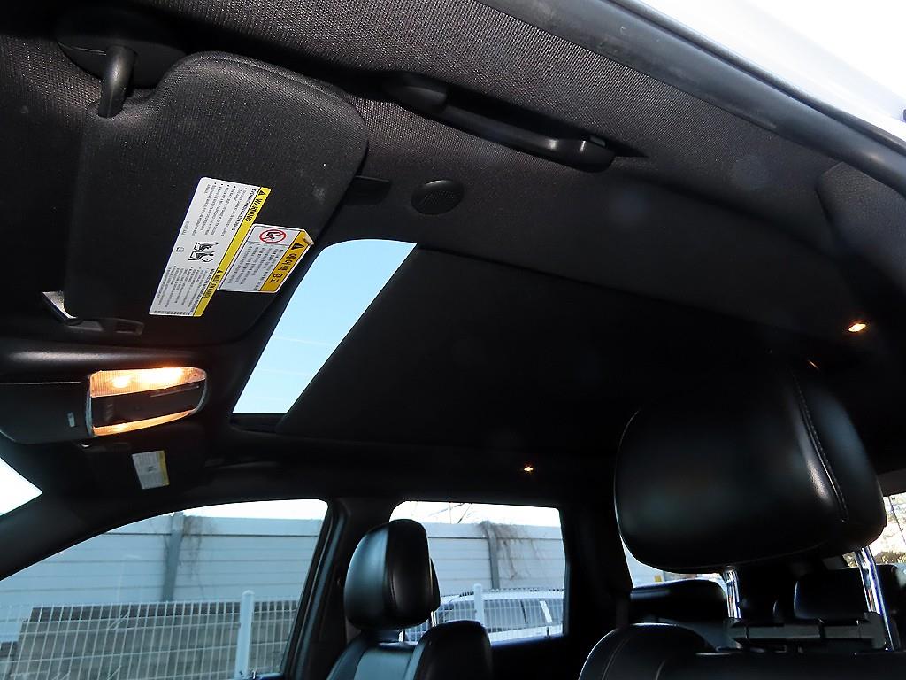 지프 그랜드 체로키(WK2) 3.6 V6 - 이미지 11