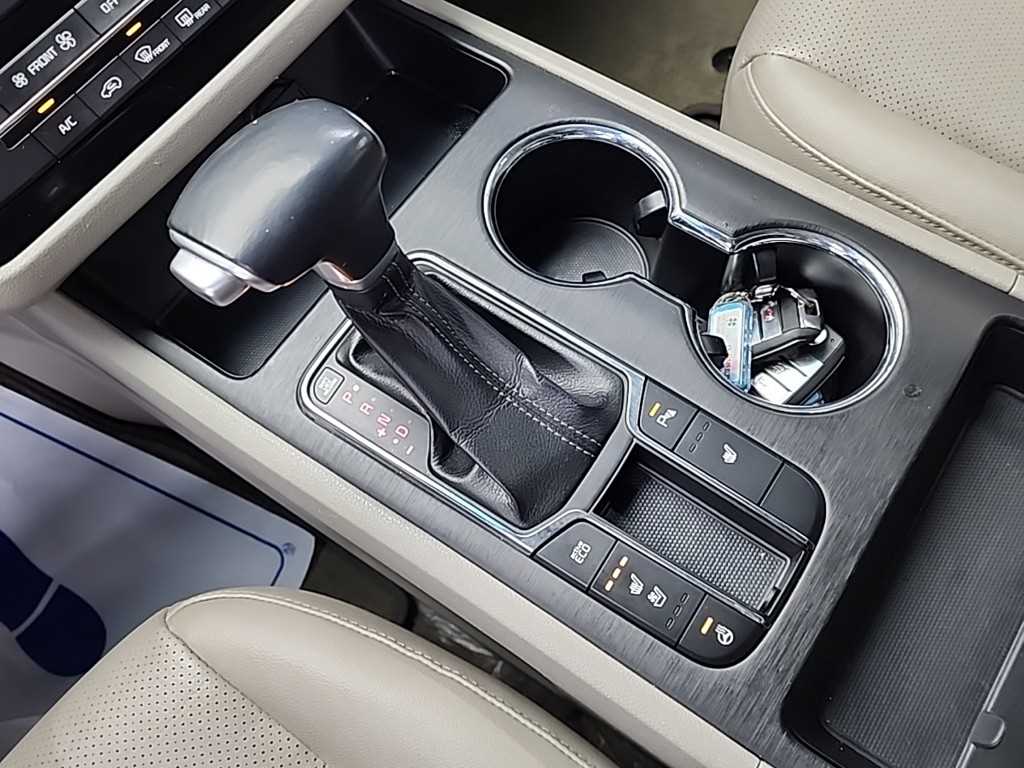 기아 더 뉴카니발 9인승 디젤 럭셔리 - 이미지 9