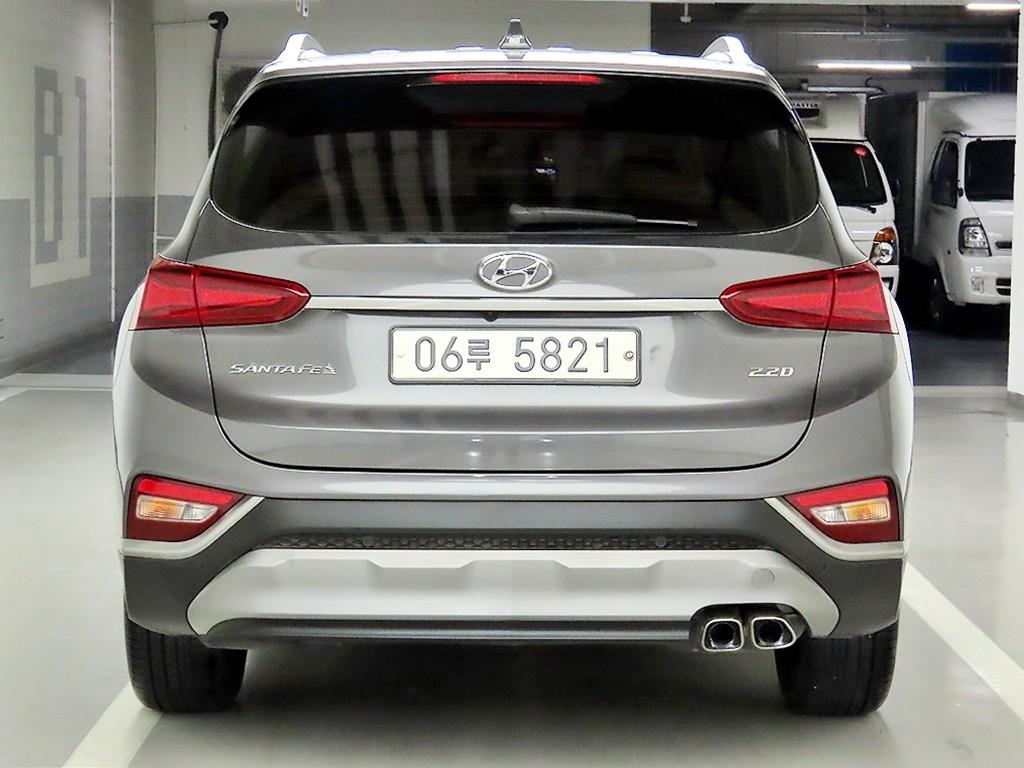 현대 싼타페(TM) R2.2 2WD 프레스티지