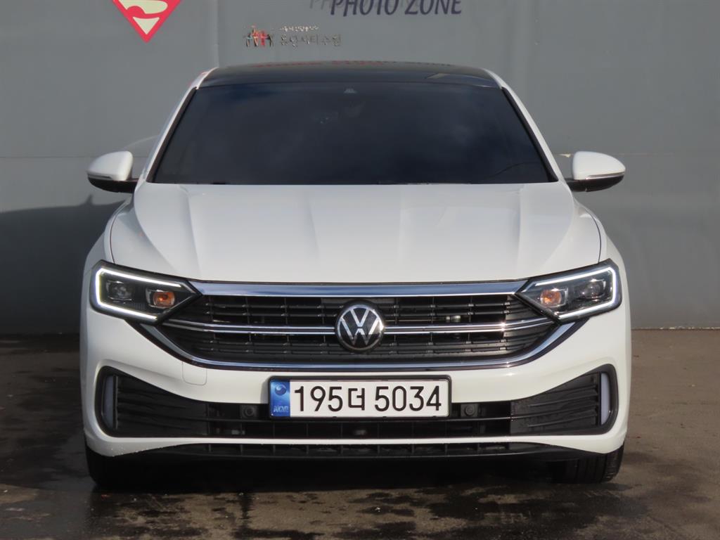 폭스바겐 제타(7세대) 1.5 TSI 프레스티지